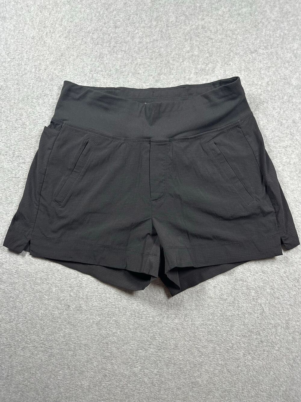 Athleta Trekkie North Athletic Hiking Shorts Women's SZ 4 Black Slash Pockets